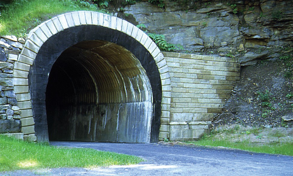 Staple Bend tunnel